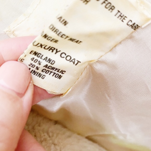 Incredible 70’s Rare Vintage Faux-Fur Jacket - Picture 4 of 6